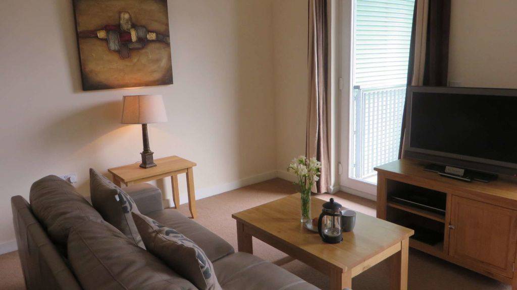 Bright one bedroom apartment  with balcony in Cambridge – GBP-899169