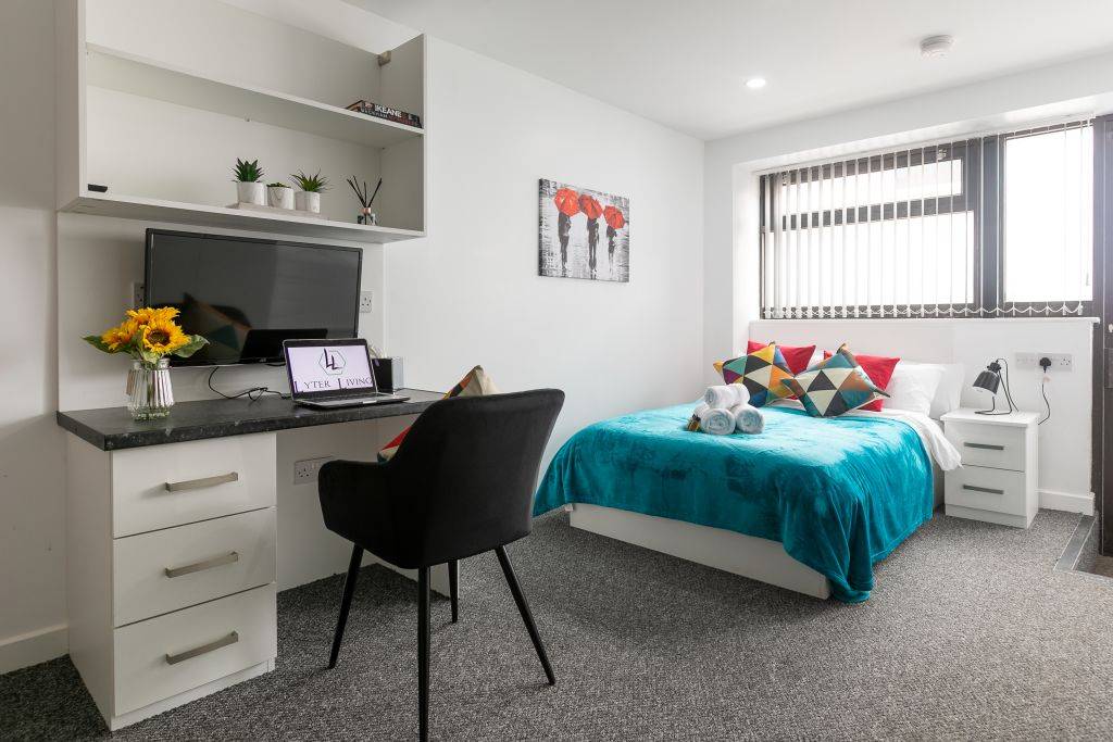 Spacious studio apartment in Leicester – UBK-107124