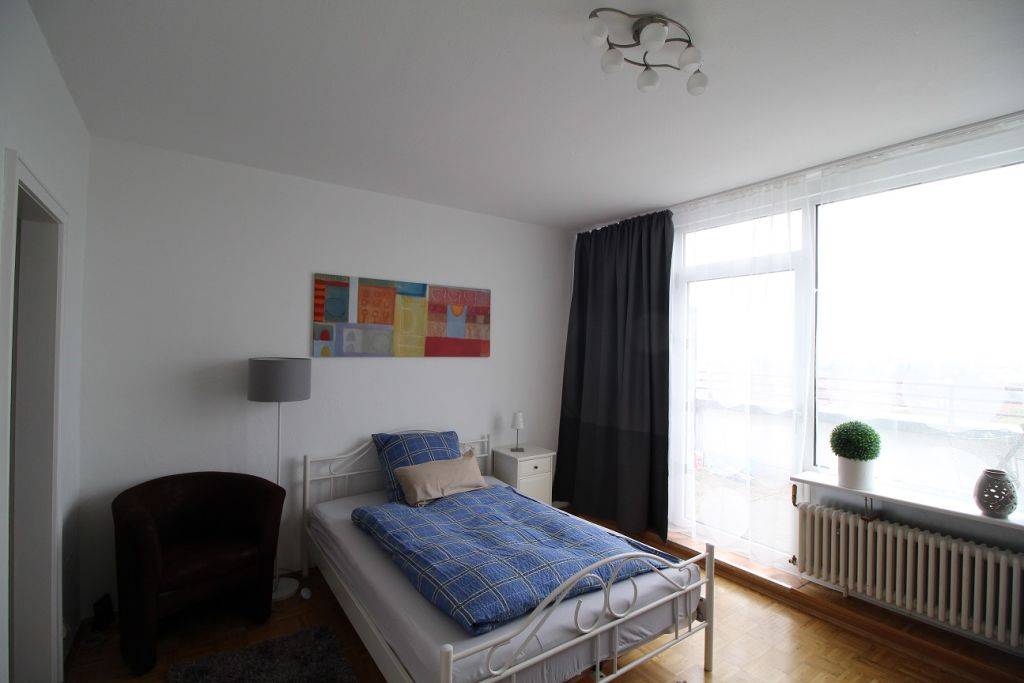 Apartment in Sankt Augustin with Balcony – UBK-57924