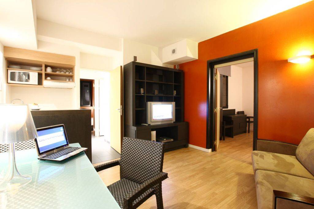 Large 3-bedroom apartment in Villeneuve-d’Ascq – UBK-135817